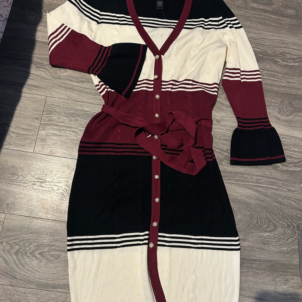 Ashley Stewart burgundy and White Pleated Tie Front Dress